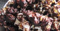 Chocolate Popcorn by freshnessgf: Salty, sweet and crunchy. #Snacks #Popcorn #Chocolate