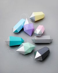 DIY: paper gems (free printable template)